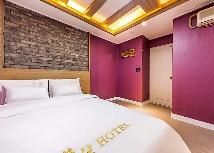 Yongsan Sharp Hotel 2*